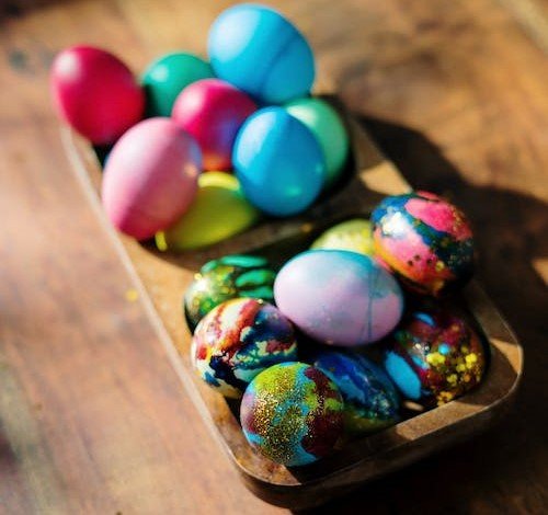 Why Do We Color Chicken Eggs for Easter? - casadechicka