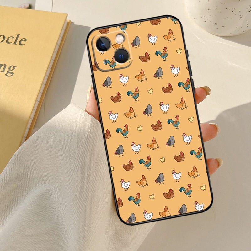 Feathered Friends: Adorable Chicken Phone Case - casadechicka